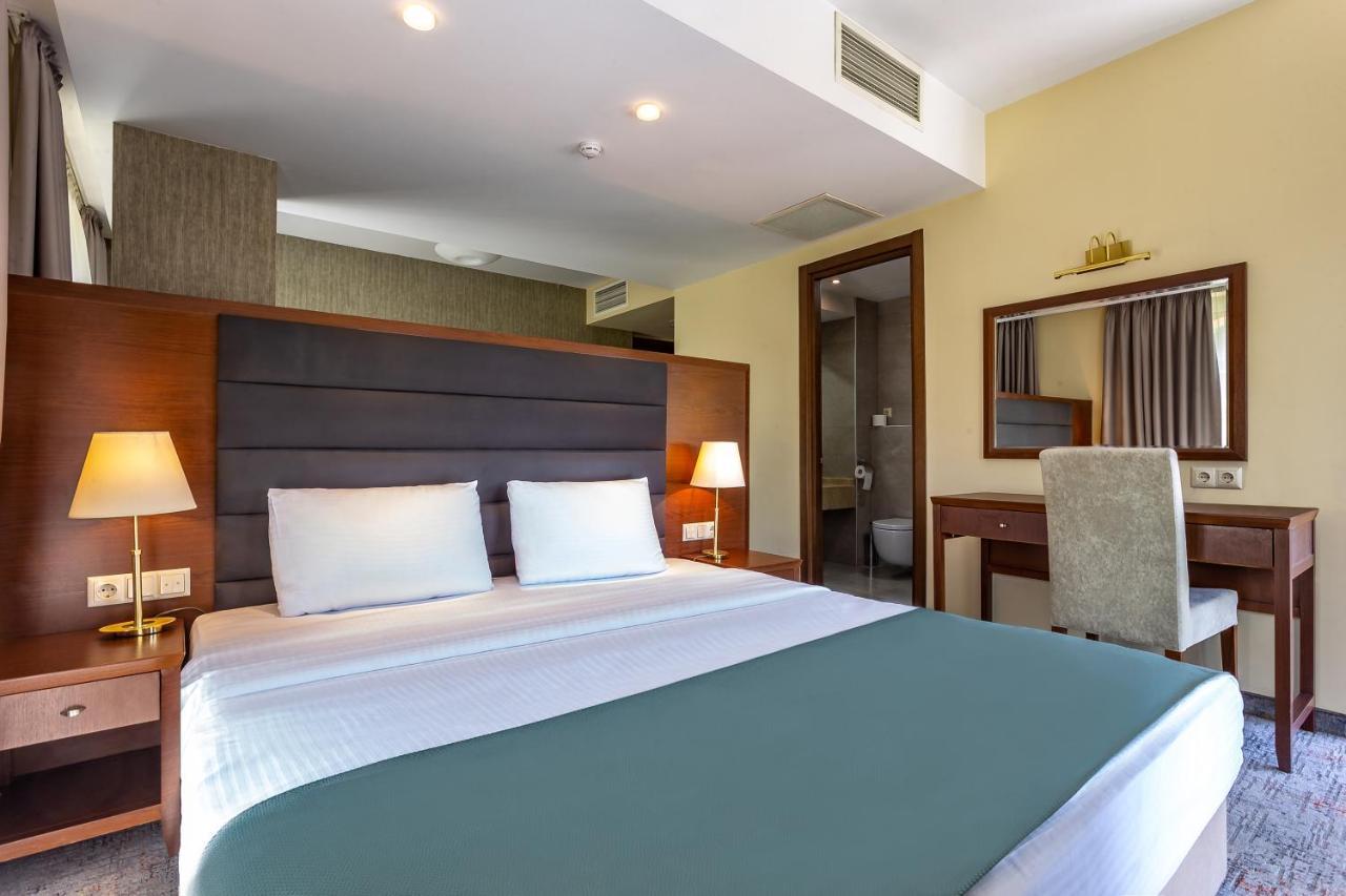 A5 Hotel Tbilisi ภายนอก รูปภาพ