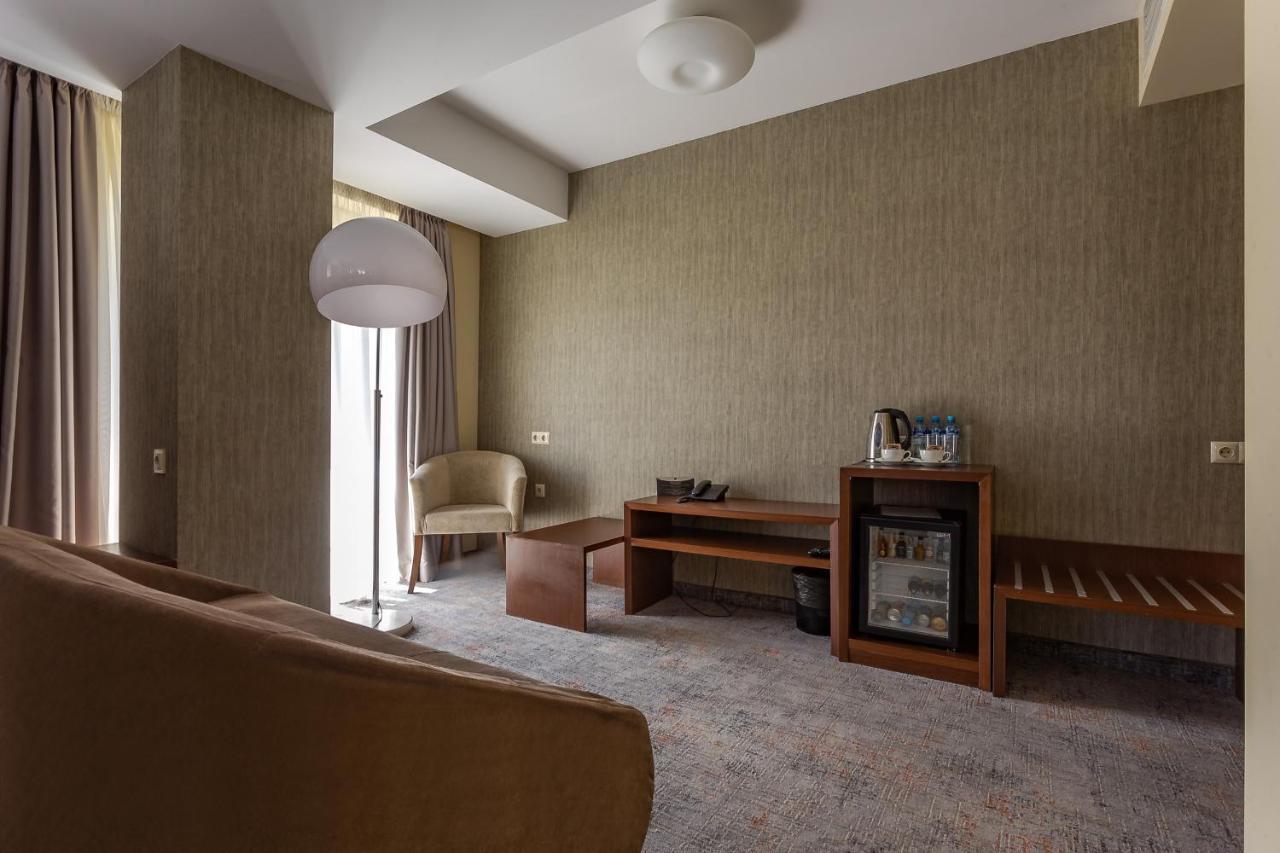 A5 Hotel Tbilisi ภายนอก รูปภาพ