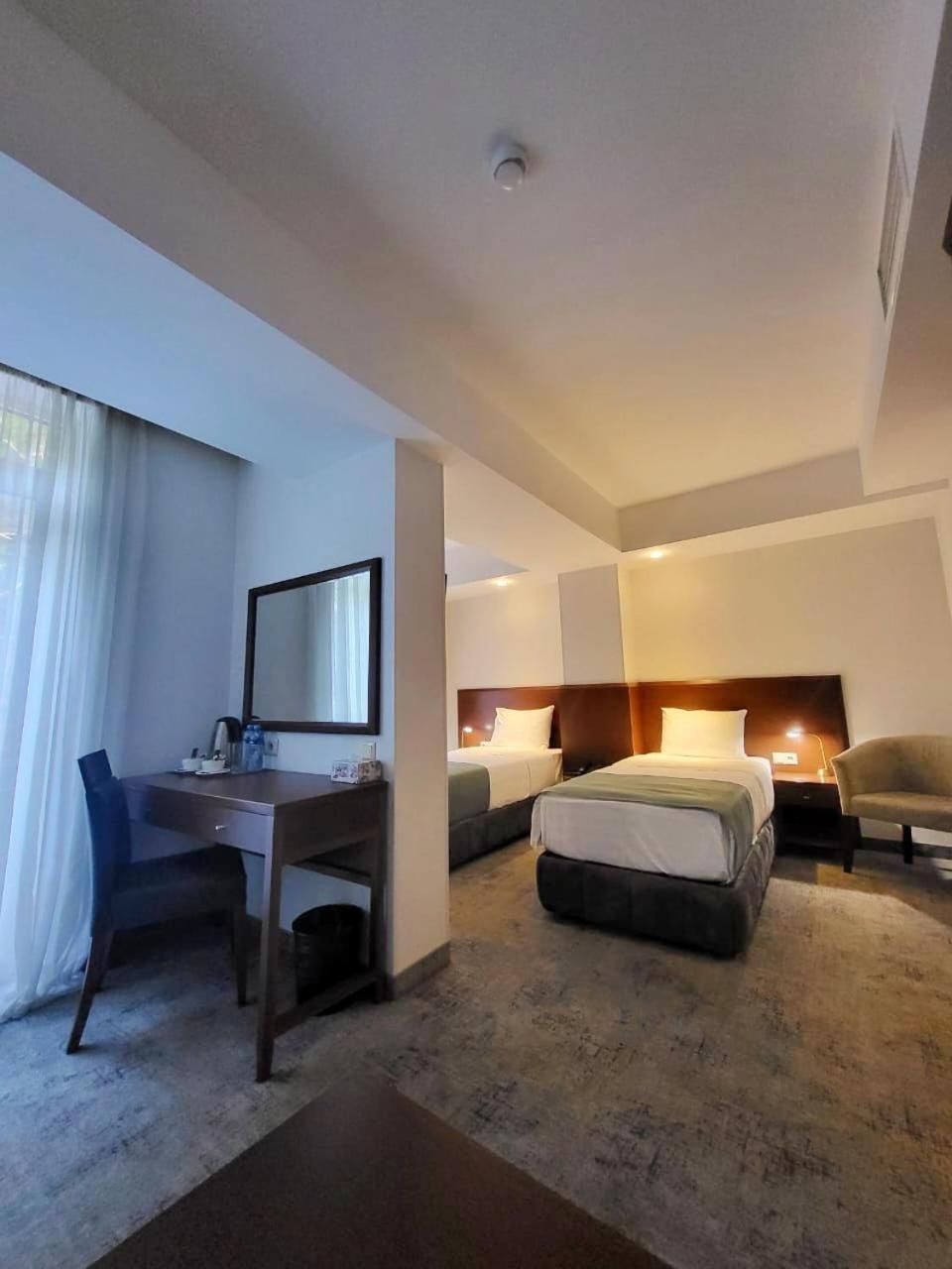 A5 Hotel Tbilisi ภายนอก รูปภาพ