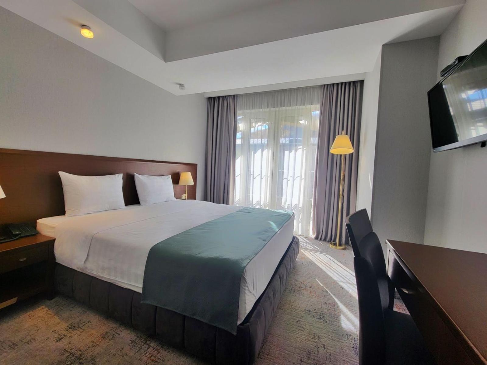 A5 Hotel Tbilisi ภายนอก รูปภาพ